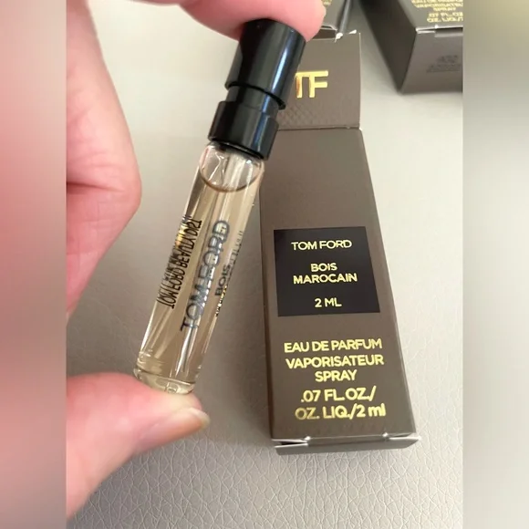 Tom Ford 6 different scent mini samples - Picture 6 of 7